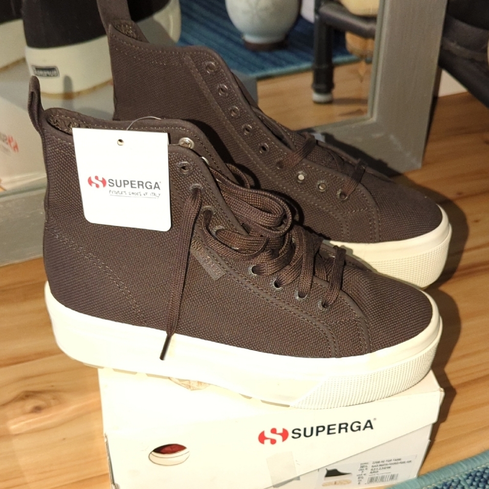 Superga High Top Tank Sneakers 8.5/Black 🖤 (Discontinued)✨